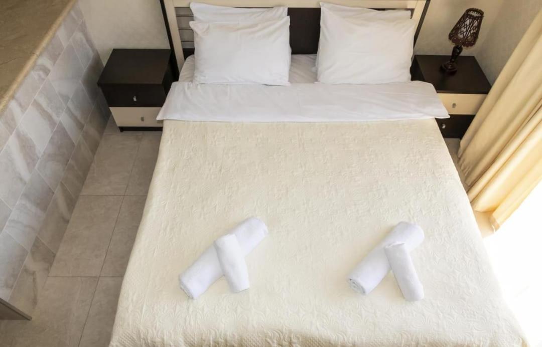 Apartment Orbi Lux บาทูมิ ภายนอก รูปภาพ